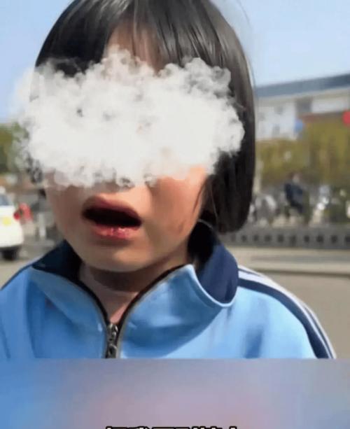 4名老师打女童被拘,多名老师殴打女生